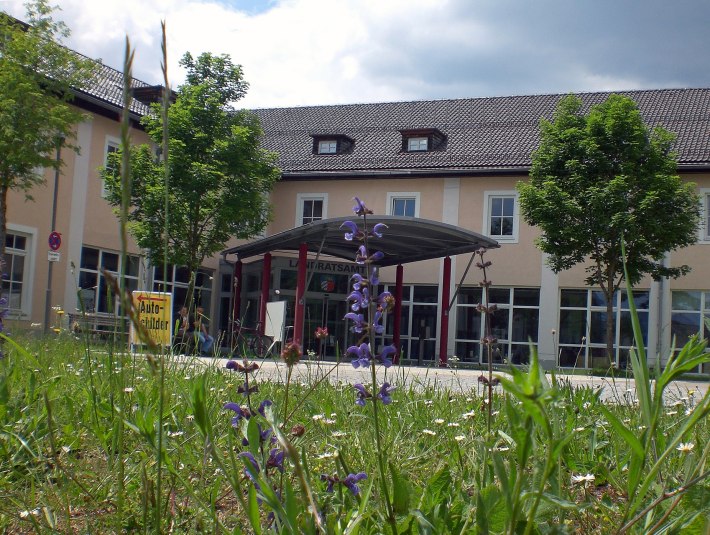 Die Tourismusorganisation Tölzer Land und die Untere Naturschutzbehörde  sind organisatorisch am Landratsamt Bad Tölz-Wolfratshausen untergebracht und stimmen sich eng ab., © Tölzer Land Tourismus|J. Kirschenhofer