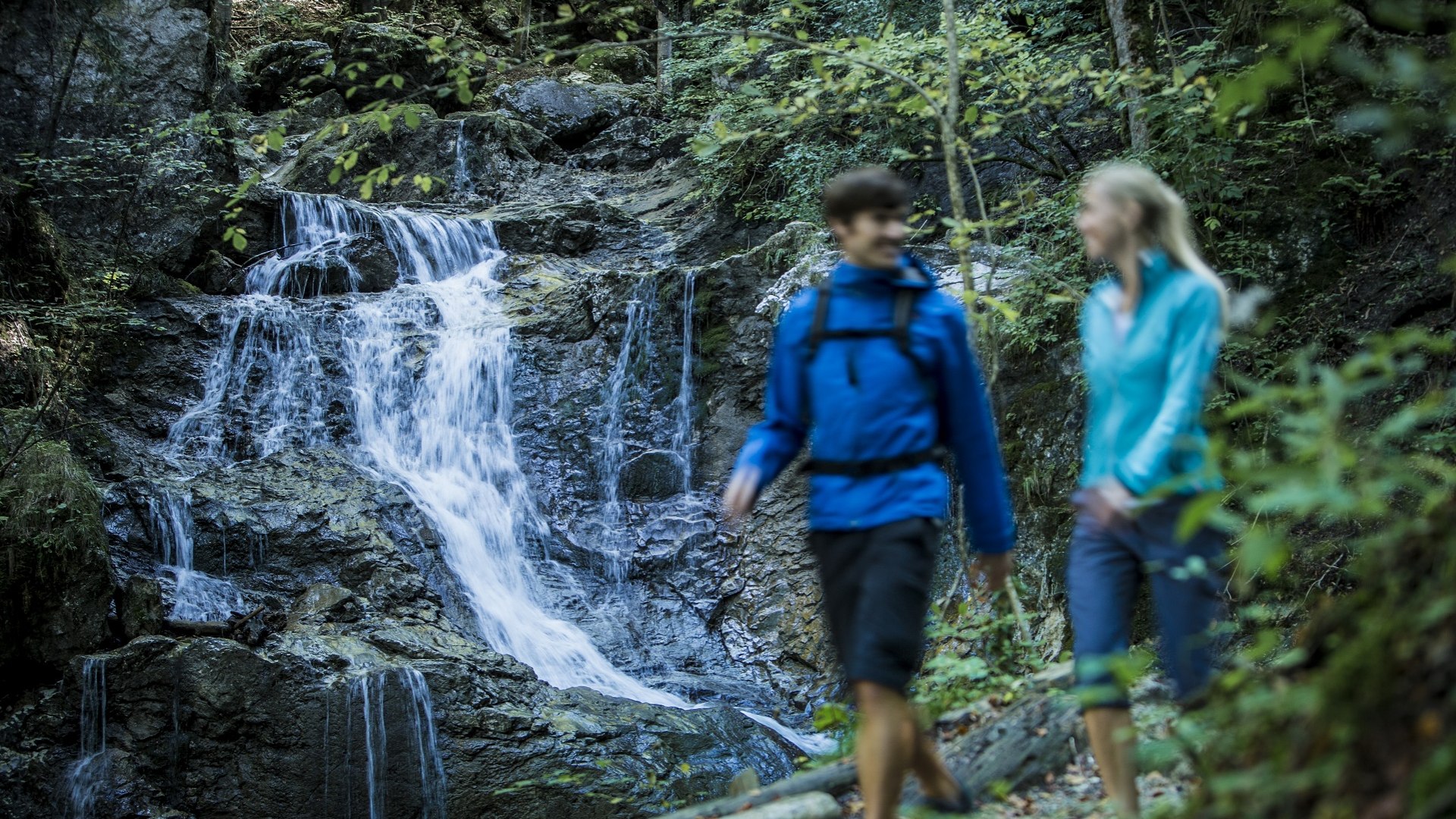 Erfahre mehr zur Entstehung der Landschaft und den Lebensräumen am Bergwald und dem Wasserfall bei Kochel a. See., © Tourist Information Bad Tölz|Hansi Heckmair